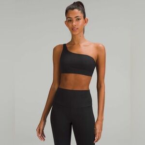 Lululemon Ribbed Nulu Asymmetrical Yoga Bra *Light Support, A/B Cup